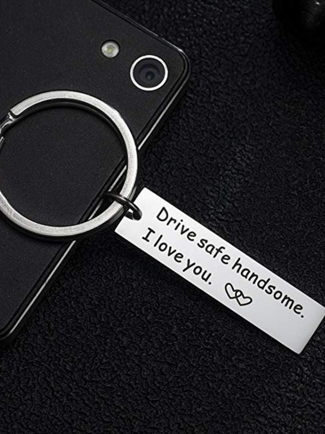 Stainless Steel Leisure Letter Keychain