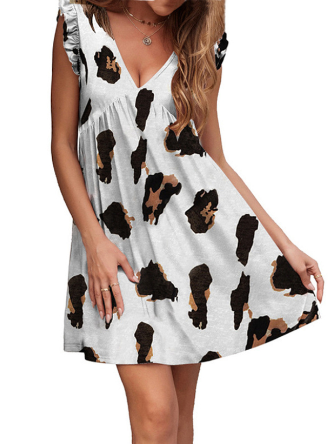 Ruffled V-neck leopard print dress