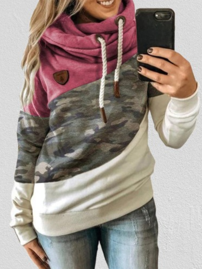 Camouflage panel drawstring sweatshirt