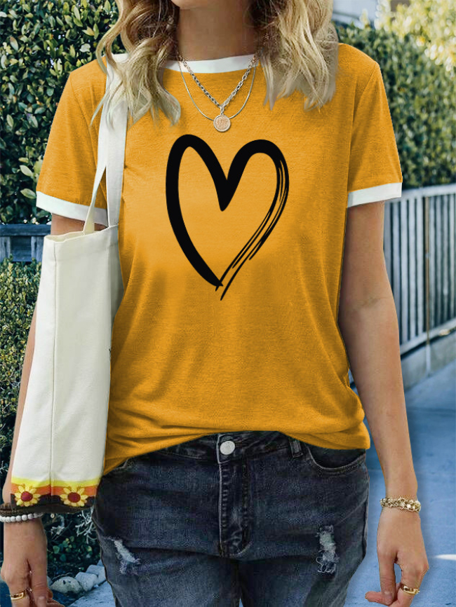 Contrast heart print T-shirt