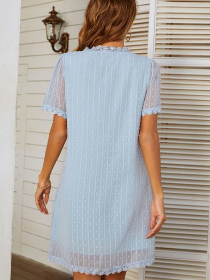 Wholesale V-neck lace-paneled jacquard dress