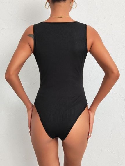 Wholesale Sexy Lace Deep V Sleeveless Bodysuit