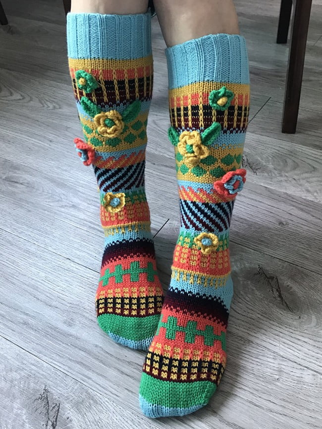 Panelled jacquard long knitted socks 1