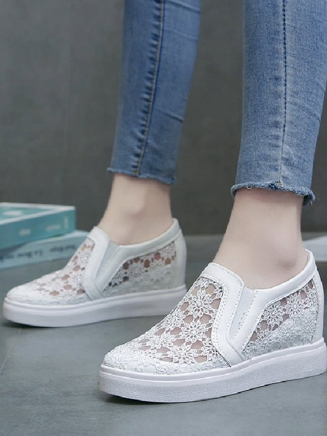 Round toe lace casual shoes