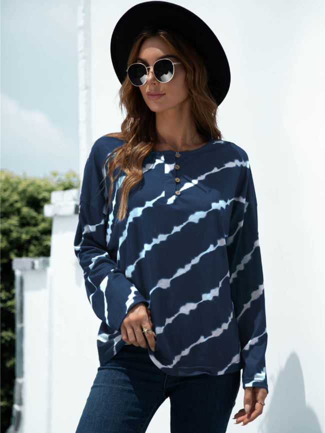 Tie-dye knitted button long-sleeved top