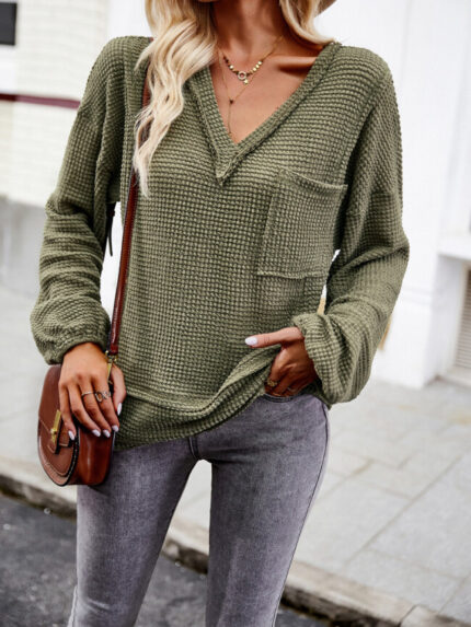 Wholesale V Neck Pocket Casual Long Sleeve Top
